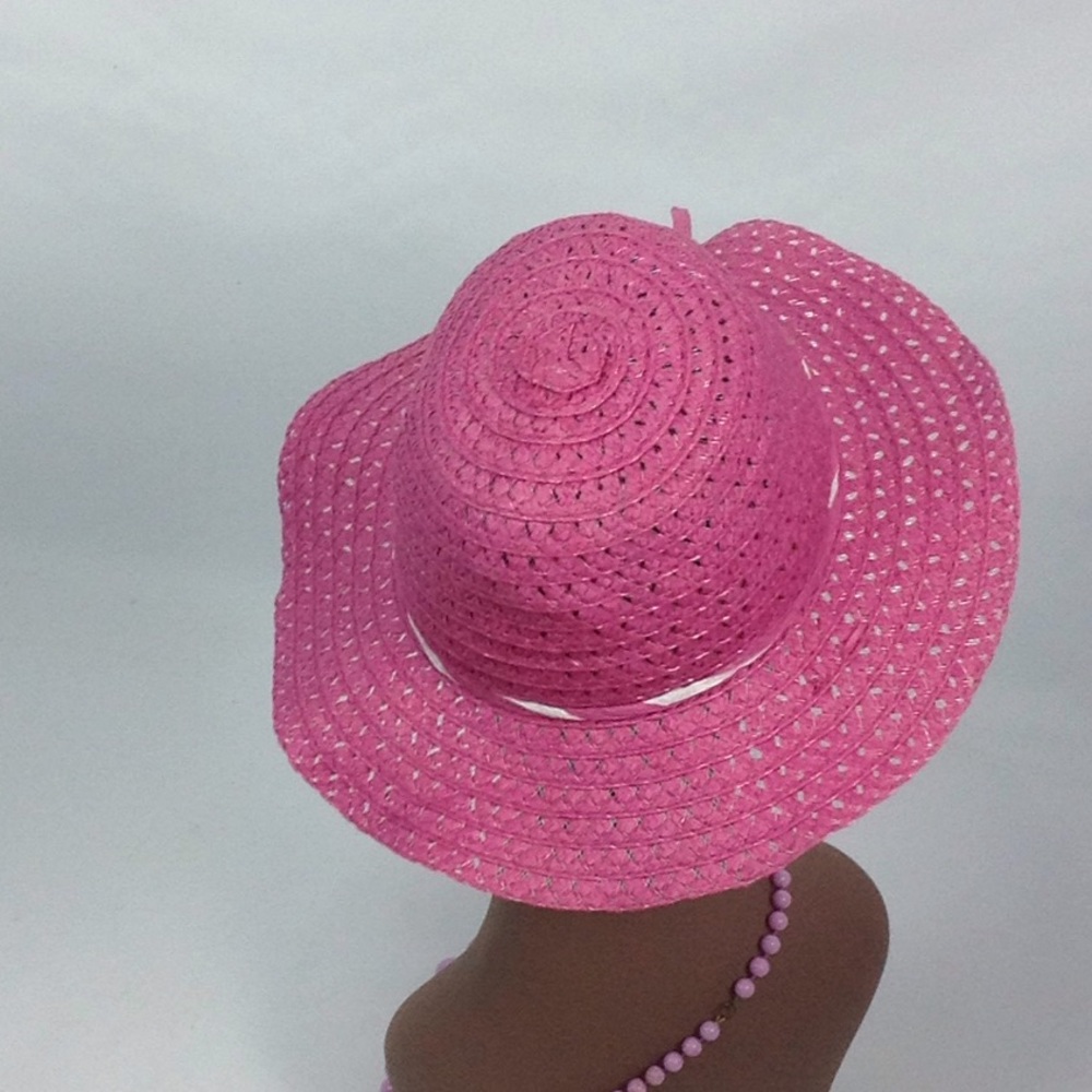 Pink straw hat - Picture 3 of 5